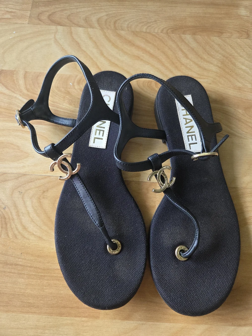 CHANEL Black Leather T-Strap Sandals with Gold CC Logo